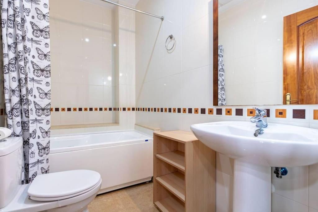 Jdcbi - Peaceful Lovely Apartment In City Center Sevilha Exterior foto